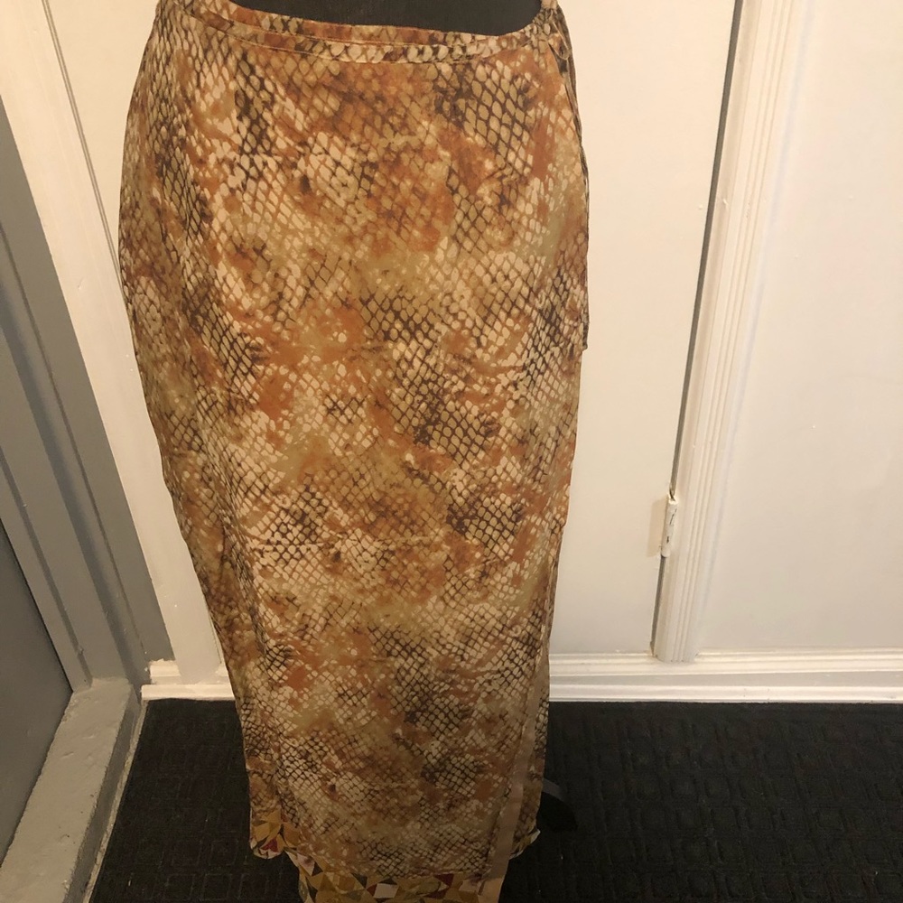 Wrap silk skirt